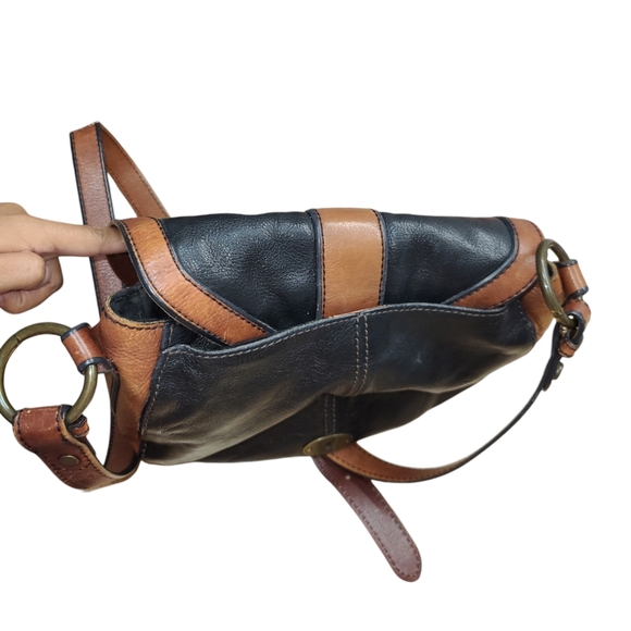 VINTAGE FOSSIL CROSSBODY PURSE TWO TONE COW HIDE LEATHER ADJUSTABLE MAGNETIC - Picture 12 of 17